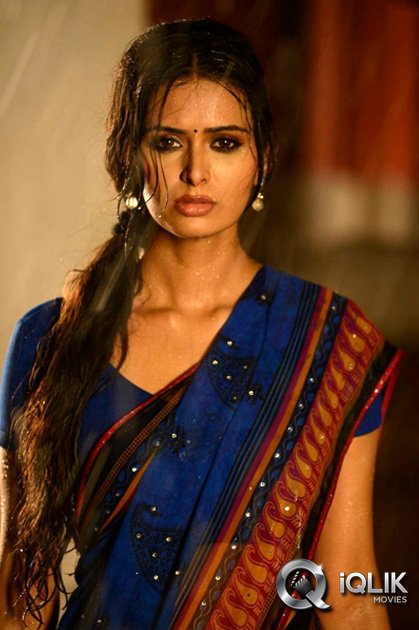 Meenakshi-Dixit
